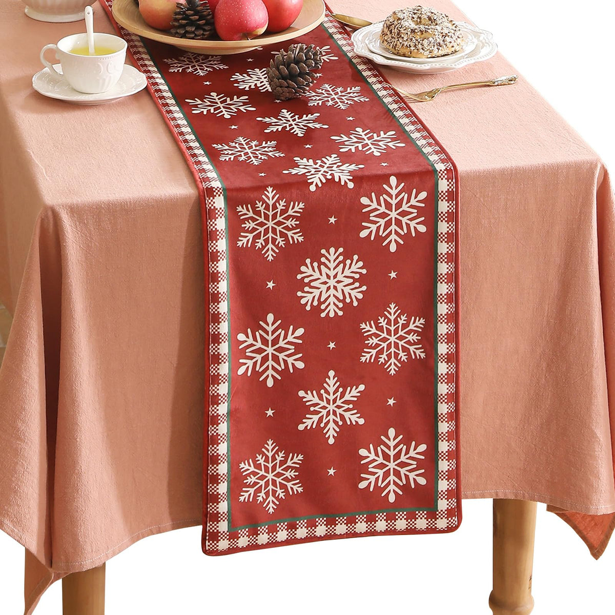 ISAENNE Designer Luxury Velvet Table Runner 118 Inches Vintage Snowflake Pattern Table Runners for Dining Tables Decoration for ThanksgivingPartiesChristmasBanquetNew Year16"x118"